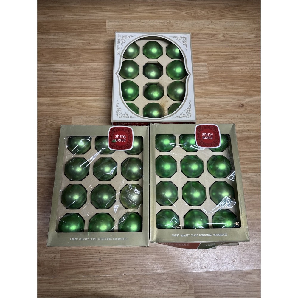 Vintage Shiny Brite Glass Christmas Ornaments Original 3 Box's 34 Ornaments